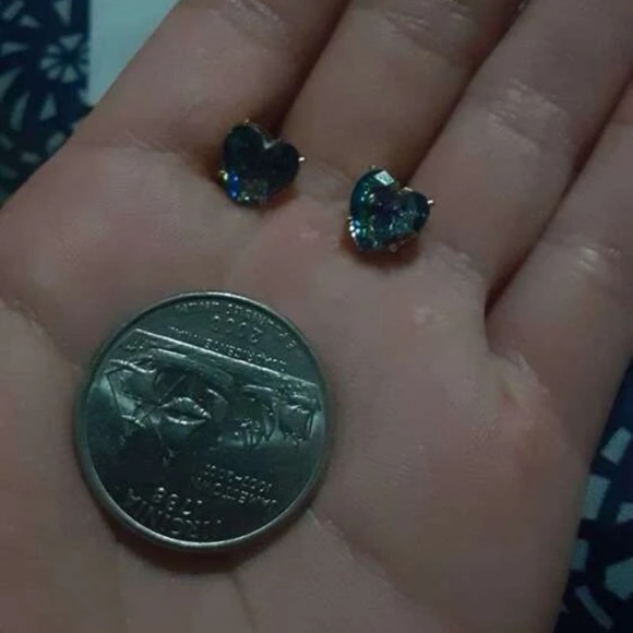 Beautiful Gold filled, Rainbow Mystic Topaz Gemstone Heart Boho Earrings - Picture 4 of 6